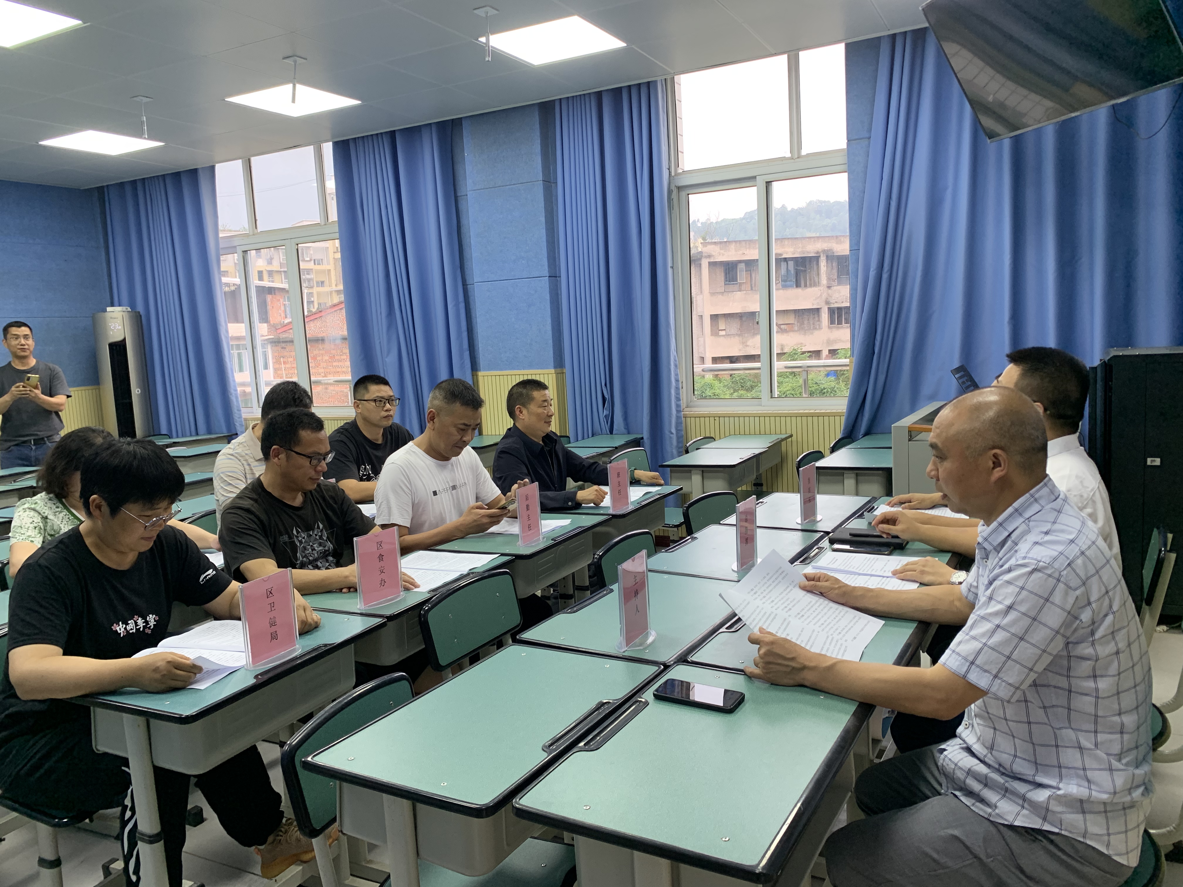 食品安全共同的心愿 社会和谐快乐的家园
