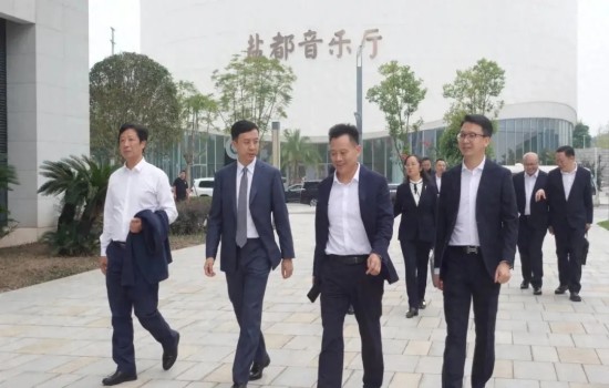 高校名企产学研升级，郎酒携手四川轻化工大学打造校企合作标杆