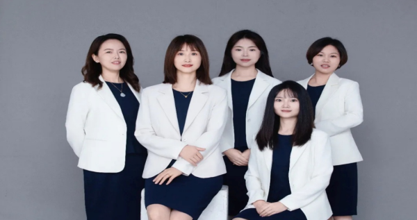 拜师遵古训 授业启新程——翠屏区第一学区小学名班主任工作室启动会