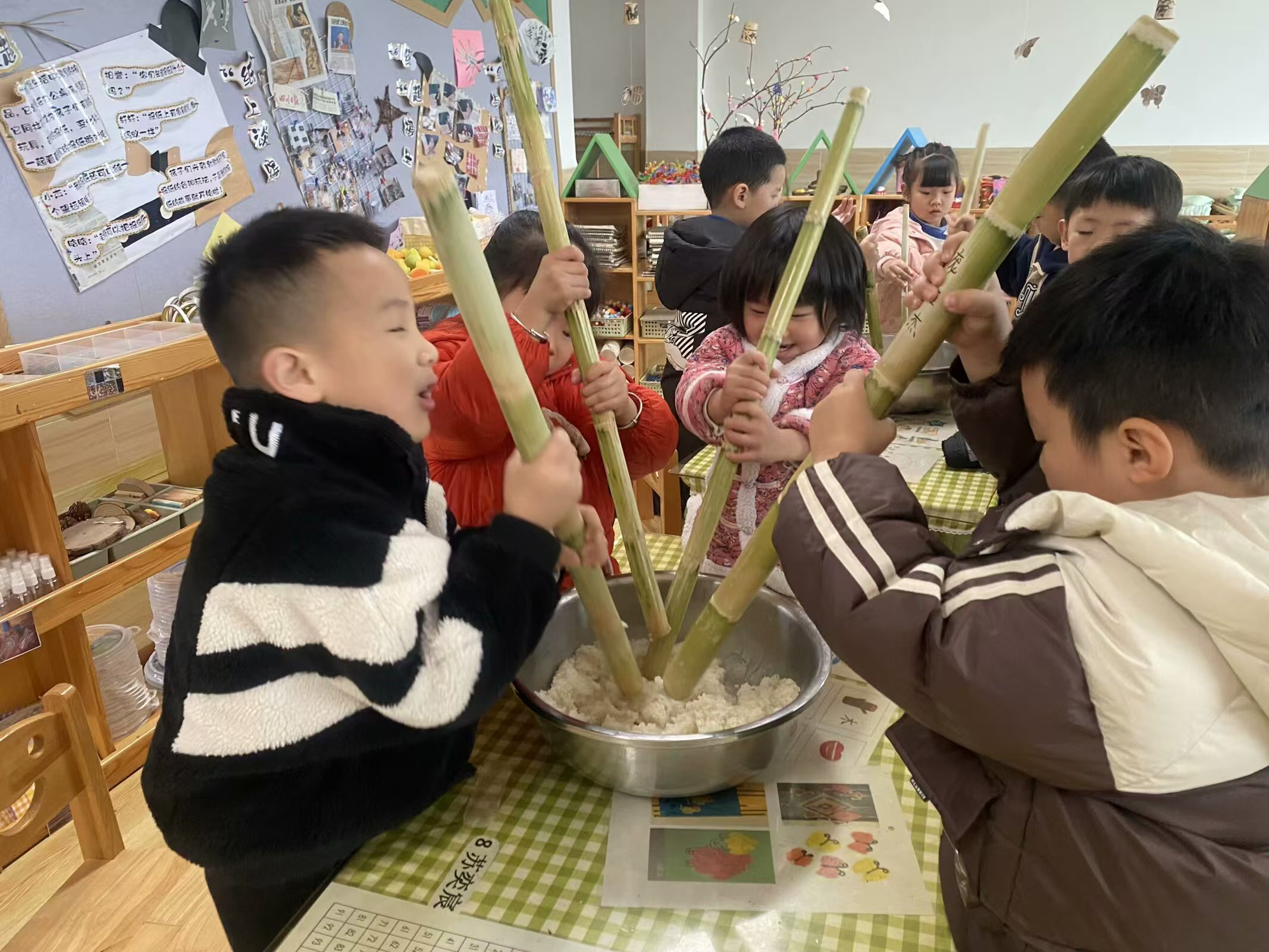 “糯糯糍粑香” ——2024年秋期家乡寻味之打糍粑活动