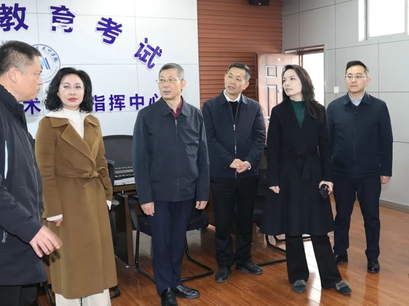 余孝其检查2025年高职单招备考工作